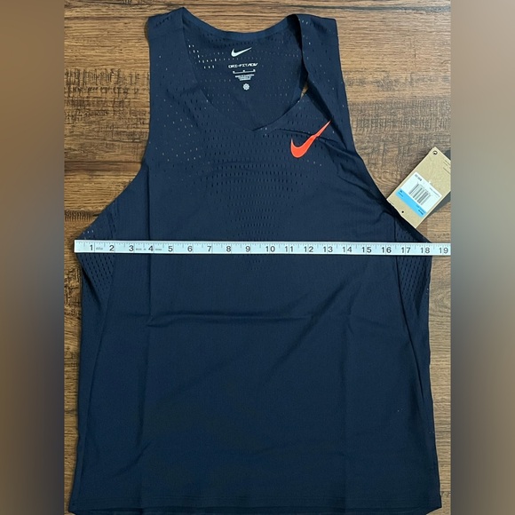 Nike Dri Fit ADV AeroSwift Running Singlet ‘Navy Crimson’ (size mens M) - Picture 2 of 8